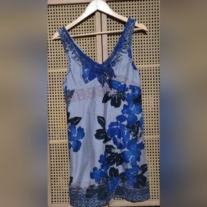 Free People mini dress size 6 different shades of blue in excellent condition